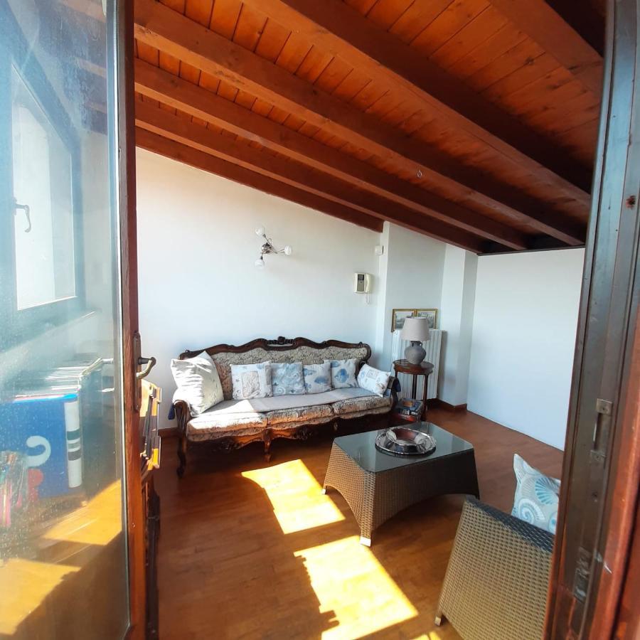 Loft Trabucco - In The Heart Of Salo City Center, Lake View, 4 Rooms Extérieur photo